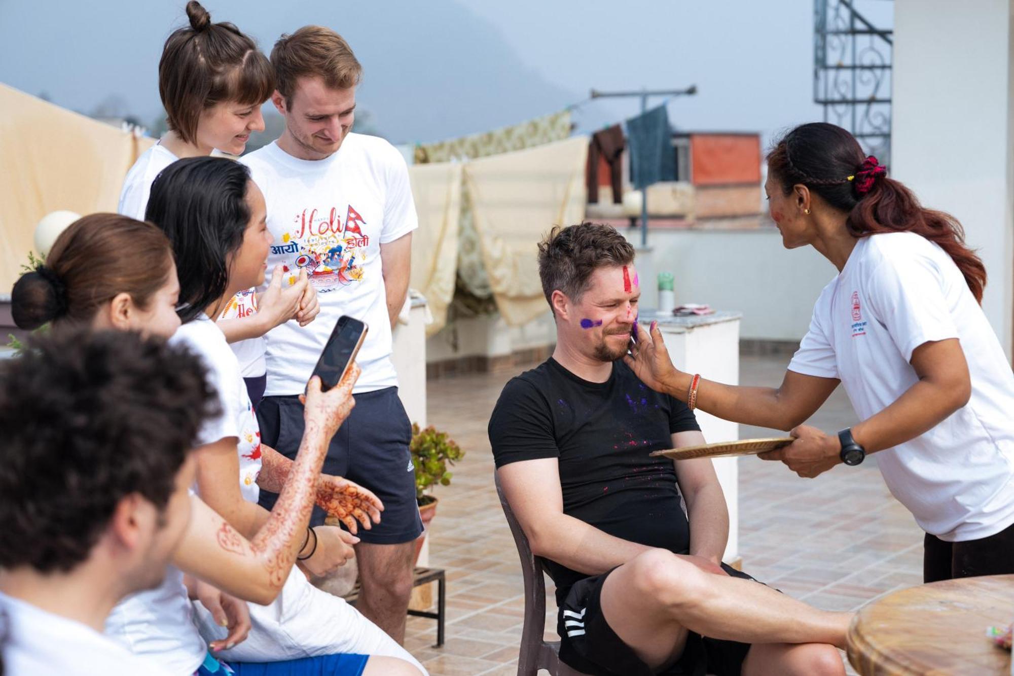 Shine Homestay Famille Francophone - Shine Home And Apartment Катманду Екстериор снимка